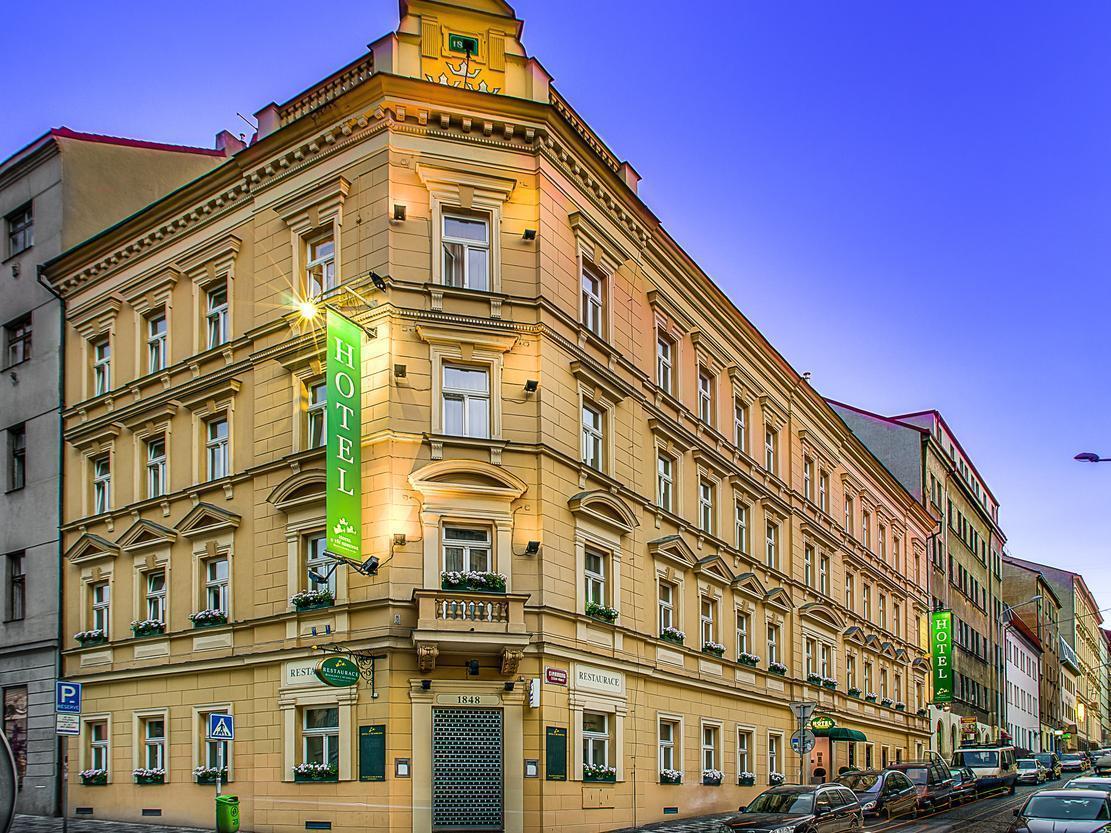 U Tří Korunek Hotel